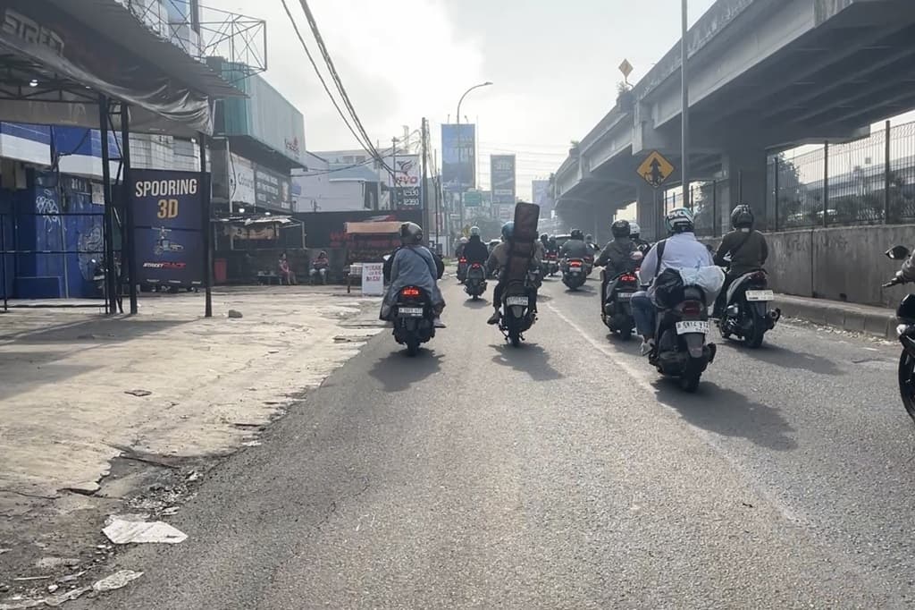Jalur Mudik Kalimalang Ramai Lancar Hari Ini, Kendaraan Didominasi Motor