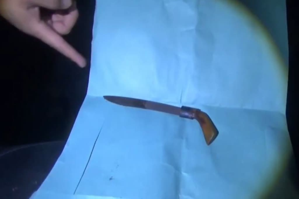 Brutal! Wanita Pedagang Es Kelapa di Gowa Tikam Rekannya gegara Kesal Tersaingi