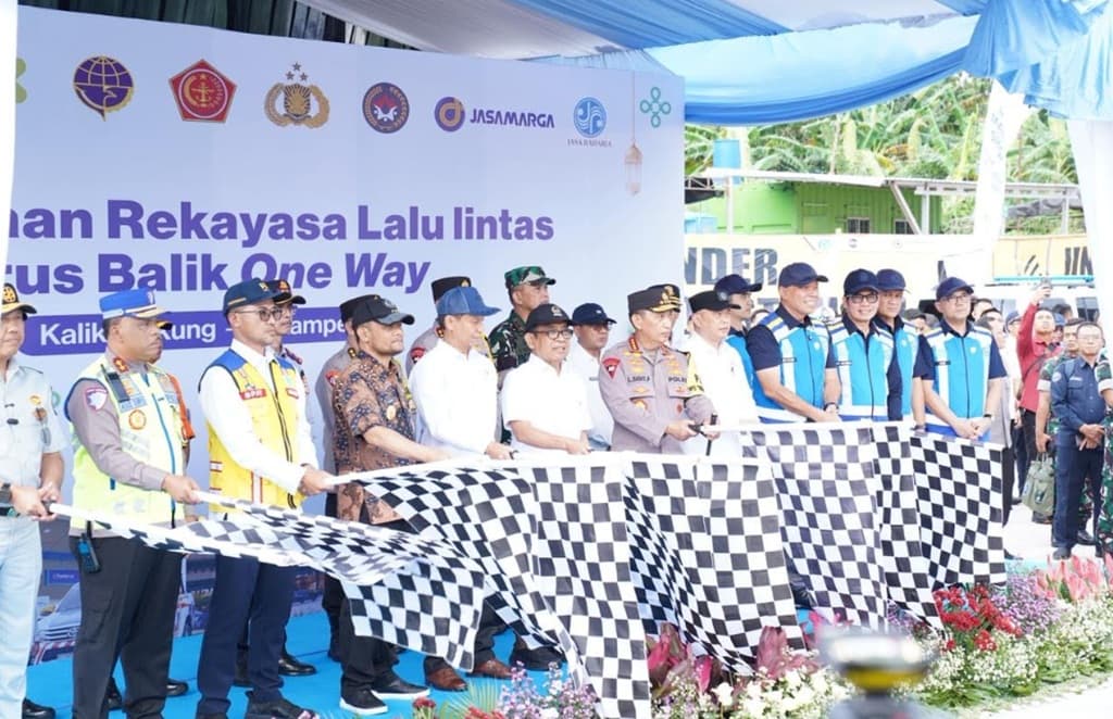 Buka One Way Nasional Arus Balik Lebaran, Kapolri Ingatkan Pemudik Tetap Jaga Keselamatan