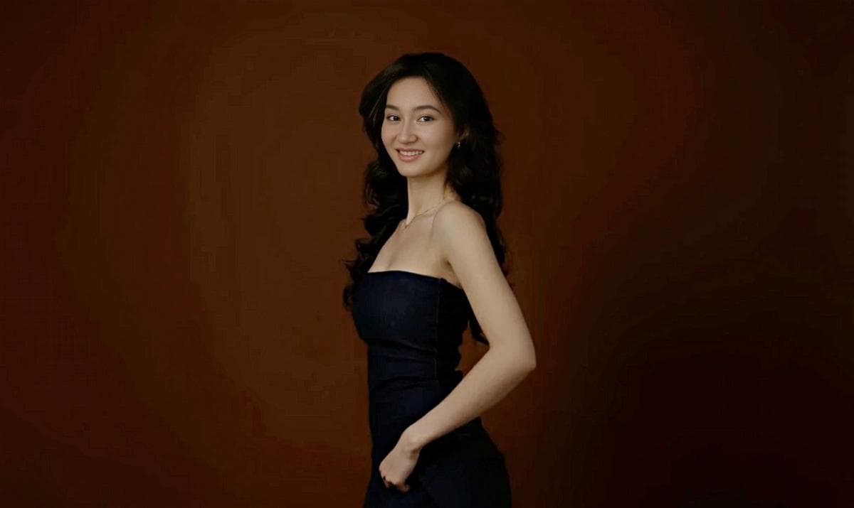 Sosok Ayu Kynbraten, Wanita Berdarah Indonesia Tembus Semifinal Miss Universe Norwegia 2026