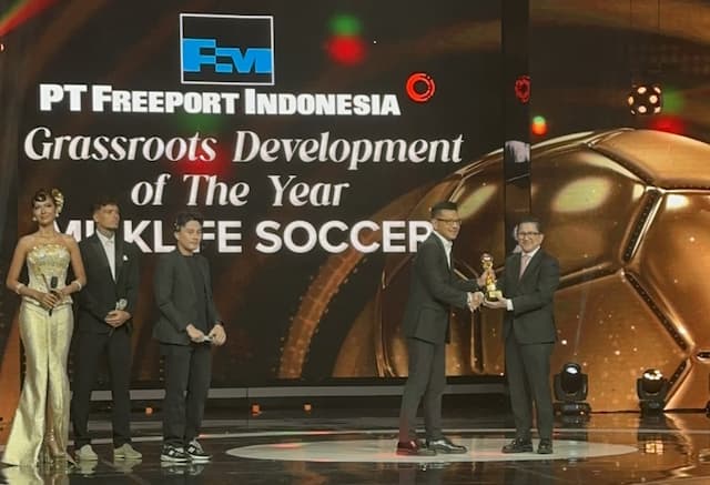 MilkLife Soccer Challenge Jadi Lokomotif Sepak Bola Putri, Raih Penghargaan PSSI MilkLife Soccer Challenge Jadi Lokomotif Sepak Bola Putri, Raih Penghargaan PSSI