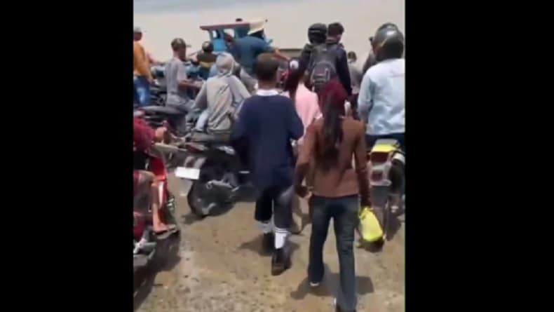 Viral Penampilan Remaja MTs Diledek, Ternyata Pakaian Lebaran Hadiah Ibu Sebelum Meninggal