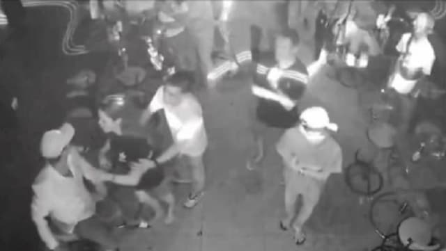 Kronologi Cinta Segitiga Berujung Maut di Klub Malam Padang Terekam CCTV