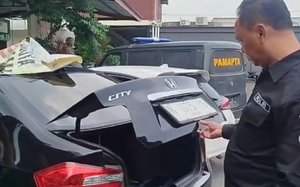 Penyeleweng BBM di Mojokerto Ditangkap usai Pingsan Dalam Mobil gegara Hirup Bensin