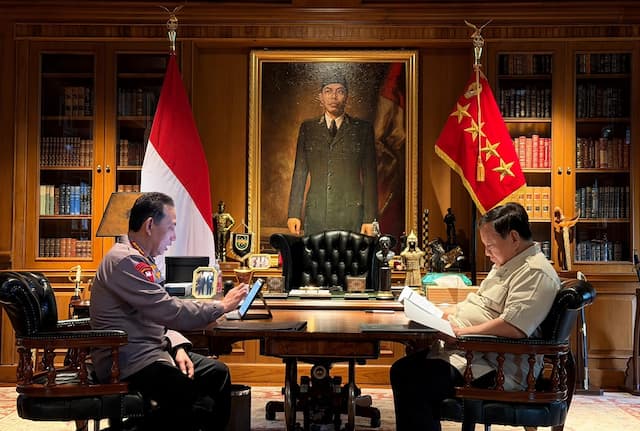 Prabowo dan Kapolri Bicara 4 Mata di Hambalang, Bahas Keamanan Nasional Selama 1 Jam