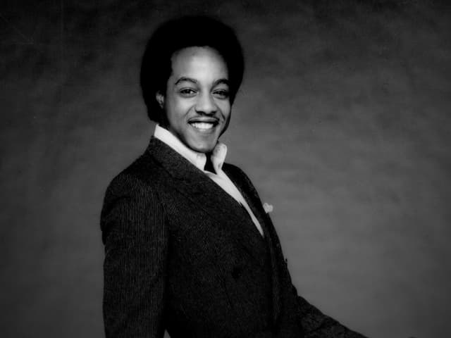 Penyebab Kematian Penyanyi Peabo Bryson Terungkap, Alami Stroke Parah