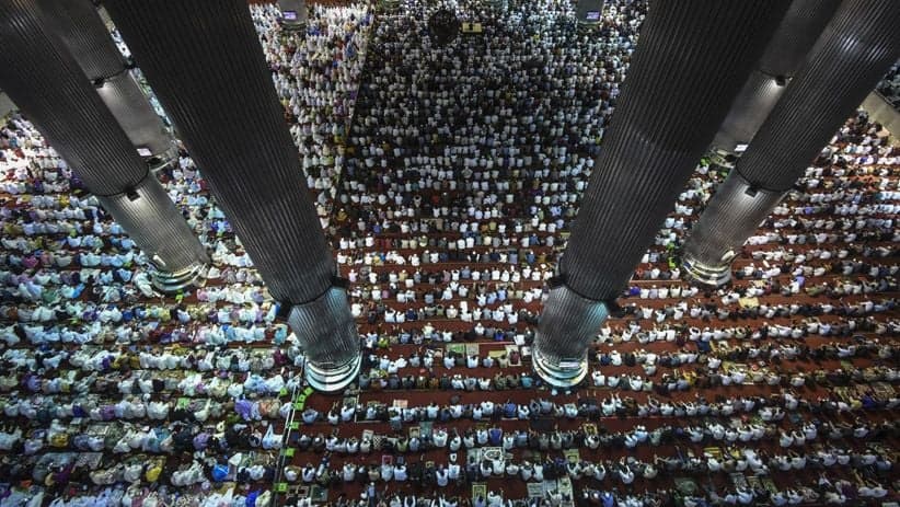 Lebaran Berpotensi Beda Hari, Bolehkah Shalat Idul Fitri Dua Kali? Begini Hukumnya