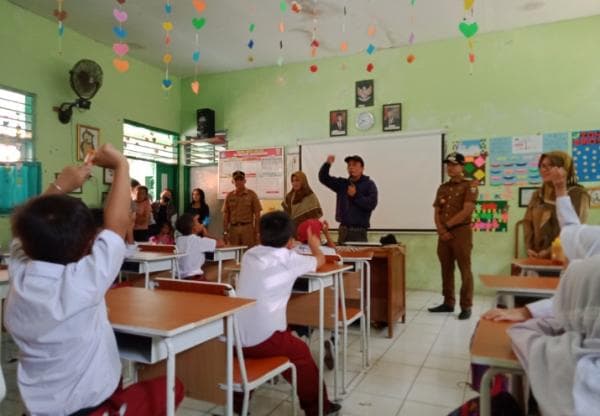 Kabar Gembira! Anak Sekolah Dapat Sarapan dan Makan Gratis