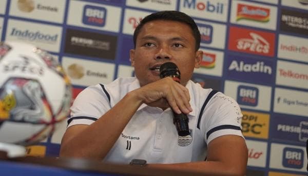 Tampilkan Formasi Baru di Liga 1, Kapten Persib Akui Masih Belum Matang