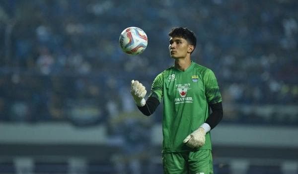 Kevin Mendoza Diragukan Tampil saat Persib Hadapi PSM Makassar