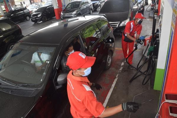 Pertamina Resmi Turunkan Harga BBM per 1 September 2024, Pertamax Rp12.950 per Liter