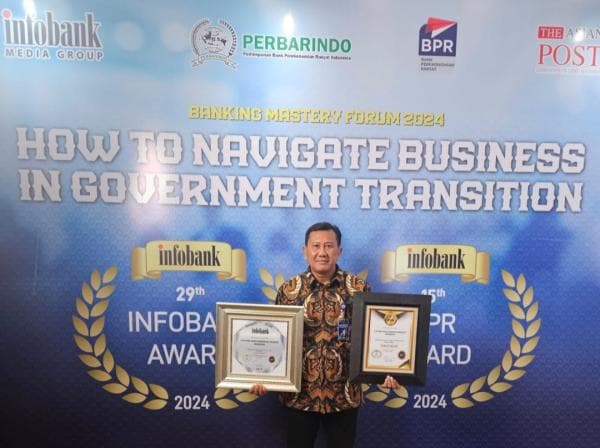 Kinerja Keuangan Terbaik, BDK Karanganyar Raih Platinum Champion Infobank Award 2024