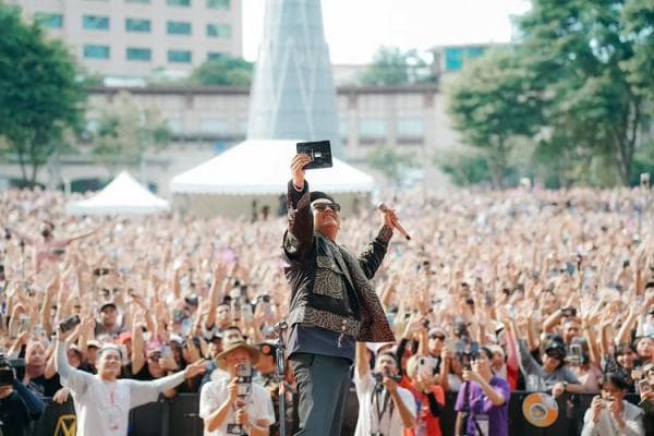 Viral Konser Denny Caknan di Taiwan, Dipenuhi Lautan WNI