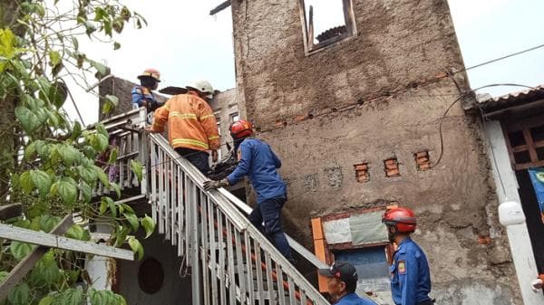 Kebakaran Rumah di Jatiasih Tewaskan 2 Kakak Beradik