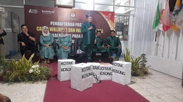 Otak Kosong vs Kotak Kosong