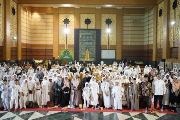 PPIJ Gelar Santunan 500 Anak Yatim Dhuafa dan Launching JICARE