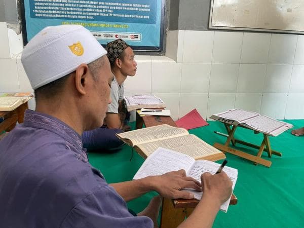 Lapas Probolinggo Ubah Narkoba Jadi Cahaya, Pembinaan Spiritual Bagi Warga Binaan