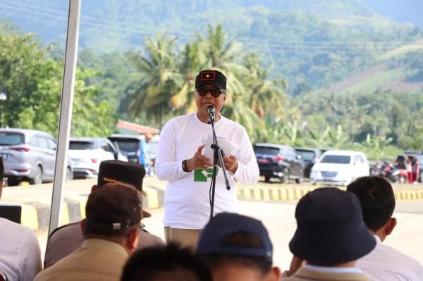 Semarak Hari Jadi ke 20 Sulbar, Idris: Kabupaten Harus Terlibat Sepekan Menanam Mangrove