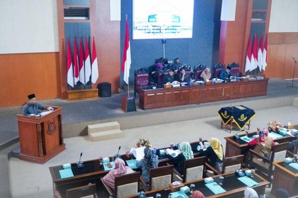 Anggota DPRD Kuningan Setujui Penetapan Perda soal SOTK