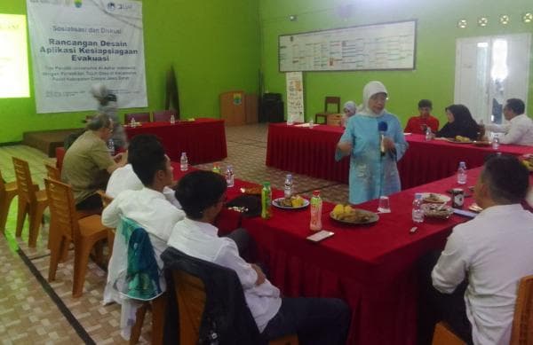 Tim Peneliti UAI Jakarta Diskusikan Rancangan Desain Aplikasi Kesiapsiagaan Evakuasi di Cianjur