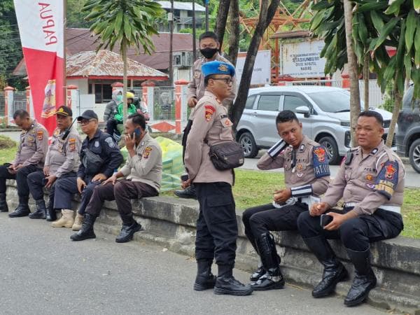 Polres Nabire Laksanakan Pengamanan Pelantikan Penjabat Bupati Mimika