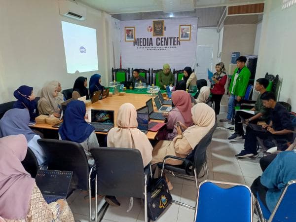 Bawaslu Tingkatkan Kapasitas SDM 24 Staf Panwaslu Kecamatan se-Kabupaten Bone