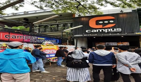 Resmi Dibuka di Bandung, Campus Cafe and Games Promo 100 Ayam Gratis 