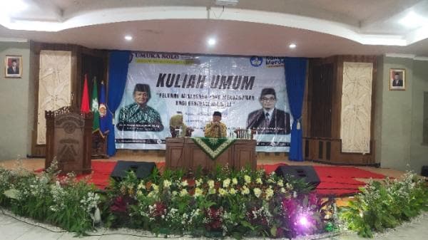 Ketum PP Muhammadiyah Anwar Abbas Berbagi Kiat Sukses Wirausaha ke Milenial di UMUKA Solo