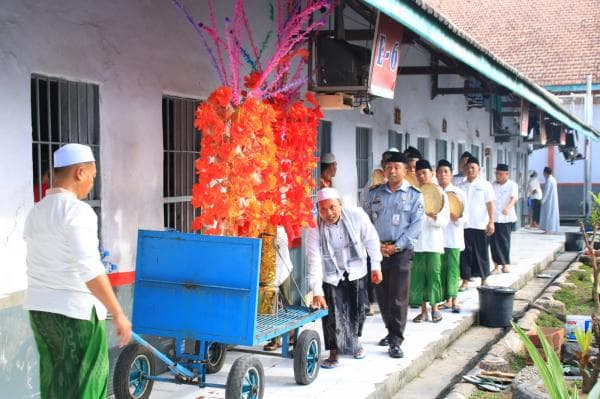 Festival Endhog-Endhogan di Lapas Banyuwangi, Cara Unik Rayakan Maulid Nabi dengan Tradisi Lokal