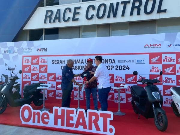 Honda EM1 e: Cetak Sejarah Sebagai Motor Listrik Resmi Pertama Dukung MotoGP Mandalika