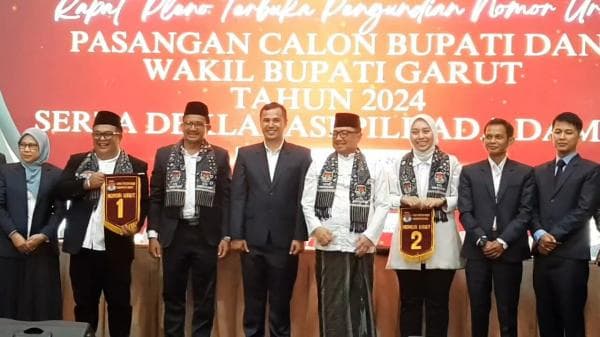 KPU Garut Tetapkan Pasangan Calon Helmi-Yudi Nomor Urut 1 dan Syakur -Putri Nomor 2