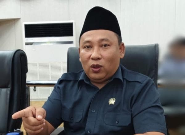 Diduga Bermasalah, Musa Weliansyah Desak Blacklist Dua Perusahaan Pelaksana Proyek Jalan di Lebak