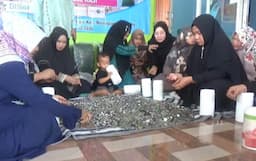 Kisah Inspiratif Istri Kades di Jombang, Jalankan Ibadah Umrah dengan Tabungan Uang Receh