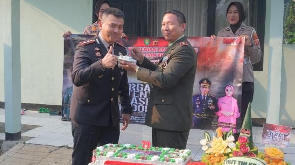 HUT TNI ke-79, Kapolres Subang Beri Kejutan kepada Dandim 0605/Subang