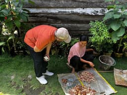 Foto: Zainal Abidin Pikat Warga Dengan Kampanye Door-to-Door