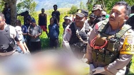 Polisi Halau Bentrokan Antar Suku di Wamena: Cegah Penyerangan dan Pembakaran