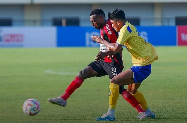 Tahan Imbang Gresik United, Persipura Jayapura Dulang Satu Poin di Markas Laskar Joko Samudro