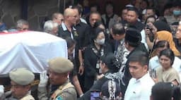 Megawati Soekarnoputri Hadiri Misa Requiem dan Pelepasan Romo Benny di Malang