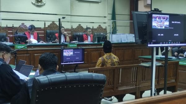 Sidang Dugaan Korupsi Mantan Bupati Sidoarjo GM, Ini yang Dikatakan Saksi AS