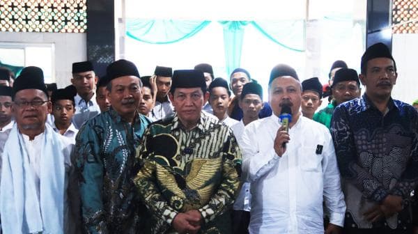 Acep Adang Ruhiat Dapat Dukungan Masif dari Santri untuk Pembangunan Berbasis Keagamaan di Jabar