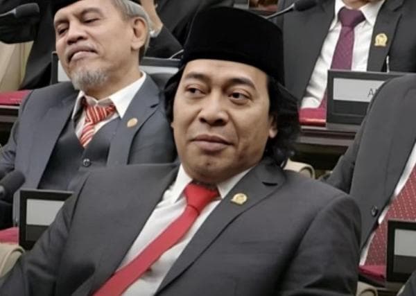 Komeng Keluhkan Penugasan di Komite II DPD, Warganet: The Real Wakil Rakyat