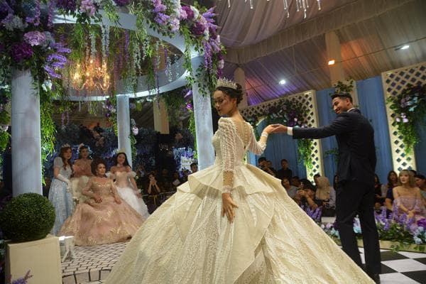 Gemerlap Fashion Show Ikapesta Wedding Expo di PRPP Semarang