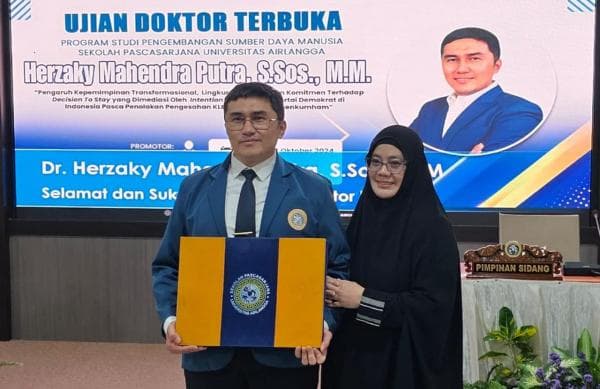 Ujian Doktor Herzaky Mahendra Putra Kaji Soal Efektivitas Kepemimpinan Transformasional Ala AHY