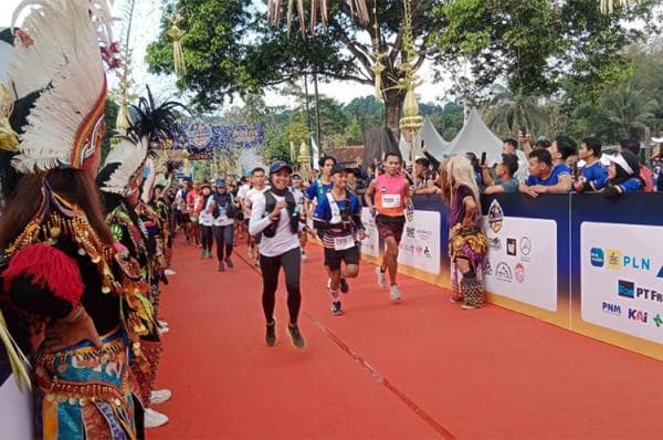 1.006 Pelari Asal 32 Negara Ramaikan BiosfeRun di Perbukitan Menoreh