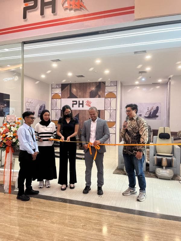 Kursi Pijat Berteknologi Terbaru, Perfect Health Indonesia Hadir di Lombok Epicentrum Mall