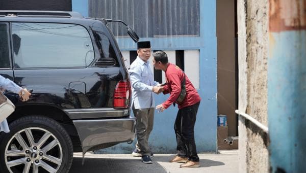 Supian Suri Kampanye Naik Mobil Prabowo, Sampaikan Pesan Perubahan untuk Depok