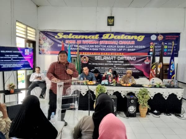 Kerjasama Strategis SMK Stekmal Cianjur dan Mitsubishi Buka Peluang Kerja Bagi Siswa