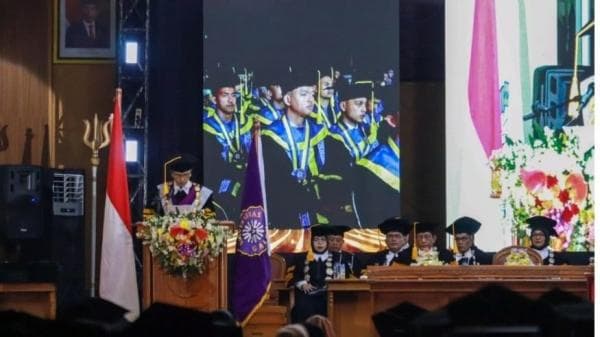 Wisuda ke-40 Universitas Galuh: Cetak Pemimpin Masa Depan yang Siap Hadapi Tantangan Global