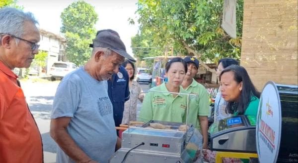 Dosen UWP Surabaya Beri Bantu UKM Bintang Catering, Produktivitas Meningkat Hingga 70