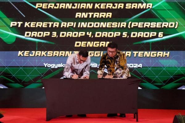 PT KAI dan Kejati Jateng Teken Perjanjian Kerja Sama Penanganan Hukum